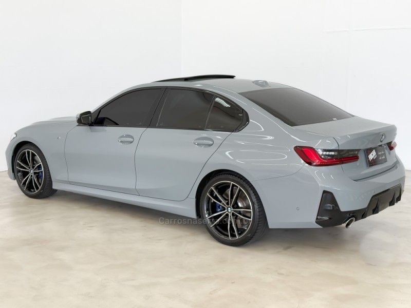 BMW 320I 2.0 M SPORT 16V TURBO ACTIVEFLEX 2023/2024 FOCAR VEÍCULOS CAXIAS DO SUL / Carros no Vale