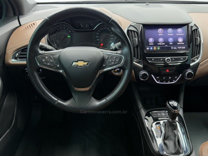 CHEVROLET CRUZE 1.4 TURBO PREMIER 16V 2019/2020 FOCAR VEÍCULOS CAXIAS DO SUL / Carros no Vale