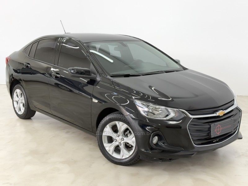 CHEVROLET ONIX 1.0LTZ PLUS 12V TURBO 2023/2023 FOCAR VEÍCULOS CAXIAS DO SUL / Carros no Vale