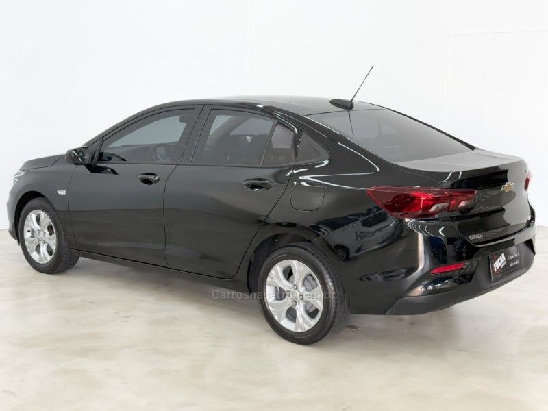 CHEVROLET ONIX 1.0LTZ PLUS 12V TURBO 2023/2023 FOCAR VEÍCULOS CAXIAS DO SUL / Carros no Vale