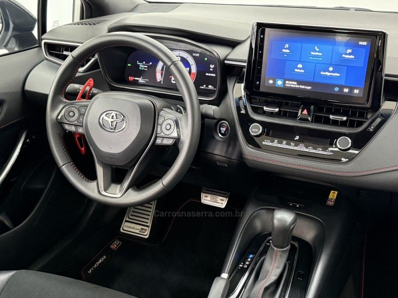 TOYOTA COROLLA 2.0 GR SPORT 16V 2023/2024 FOCAR VEÍCULOS CAXIAS DO SUL / Carros no Vale