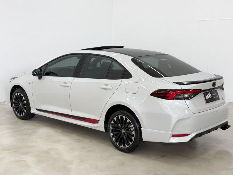 TOYOTA COROLLA 2.0 GR SPORT 16V 2023/2024 FOCAR VEÍCULOS CAXIAS DO SUL / Carros no Vale