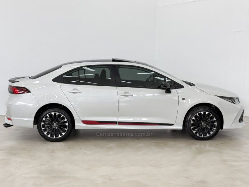 TOYOTA COROLLA 2.0 GR SPORT 16V 2023/2024 FOCAR VEÍCULOS CAXIAS DO SUL / Carros no Vale