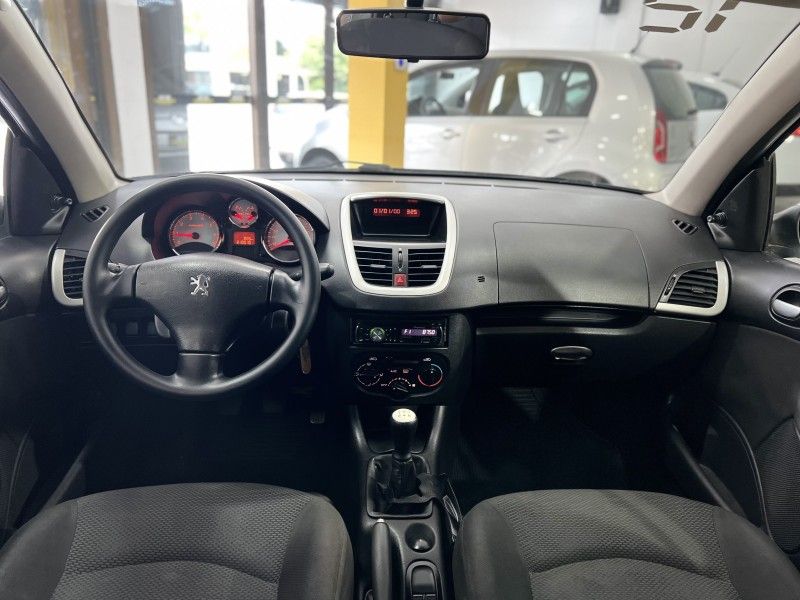 PEUGEOT 207 1.4 XR 8V 2012/2012 PRIME MULTIMARCAS CAXIAS DO SUL / Carros no Vale