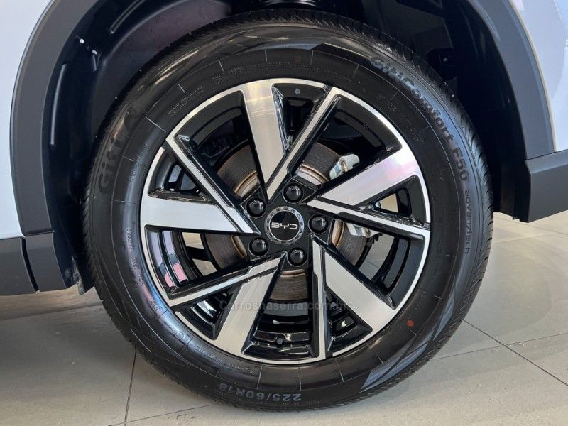BYD SONG PRO 1.5 GS HÍBRIDO 2024/2025 ÓTIMA CAR FLORES DA CUNHA / Carros no Vale