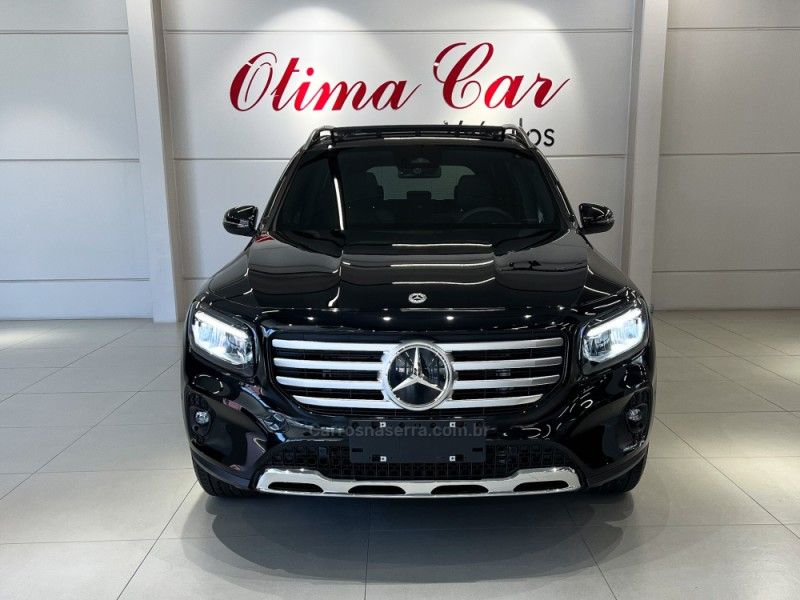 MERCEDES-BENZ GLB 220 2.0 PROGRESSIVE 16V TURBO HIBRIDO 2024/2025 ÓTIMA CAR FLORES DA CUNHA / Carros no Vale