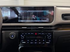 HYUNDAI CRETA 2.0 ULTIMATE 16V 2024/2025 ÓTIMA CAR FLORES DA CUNHA / Carros no Vale