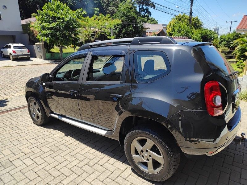 RENAULT DUSTER 1.6 DYNAMIQUE 4X2 16V 2014/2014 AWD MULTIMARCAS LAJEADO / Carros no Vale