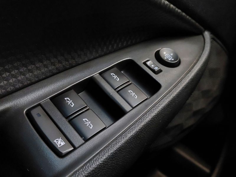 Chevrolet ONIX 1.0 TURBO FLEX LT AUTOMÁTICO 2022/2022 BETIOLO NOVOS E SEMINOVOS LAJEADO / Carros no Vale
