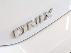 Chevrolet ONIX 1.0 TURBO FLEX LT MANUAL 2022/2023 BETIOLO NOVOS E SEMINOVOS LAJEADO / Carros no Vale