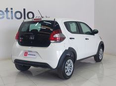 Fiat MOBI 1.0 EVO FLEX LIKE MANUAL 2022/2023 BETIOLO NOVOS E SEMINOVOS LAJEADO / Carros no Vale
