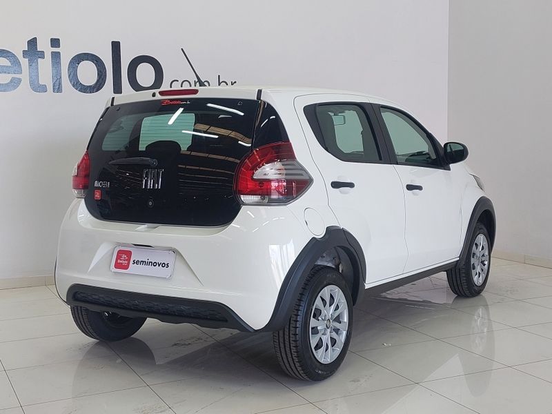 Fiat MOBI 1.0 EVO FLEX LIKE MANUAL 2022/2023 BETIOLO NOVOS E SEMINOVOS LAJEADO / Carros no Vale