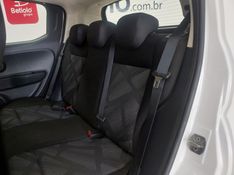 Fiat MOBI 1.0 EVO FLEX LIKE MANUAL 2022/2023 BETIOLO NOVOS E SEMINOVOS LAJEADO / Carros no Vale