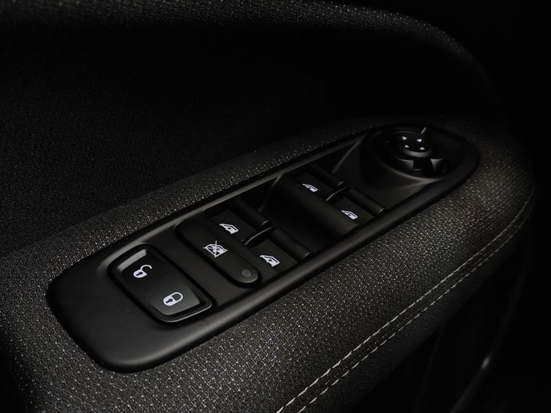 Fiat TORO 1.3 TURBO 270 FLEX FREEDOM AT6 2024/2025 BETIOLO NOVOS E SEMINOVOS LAJEADO / Carros no Vale