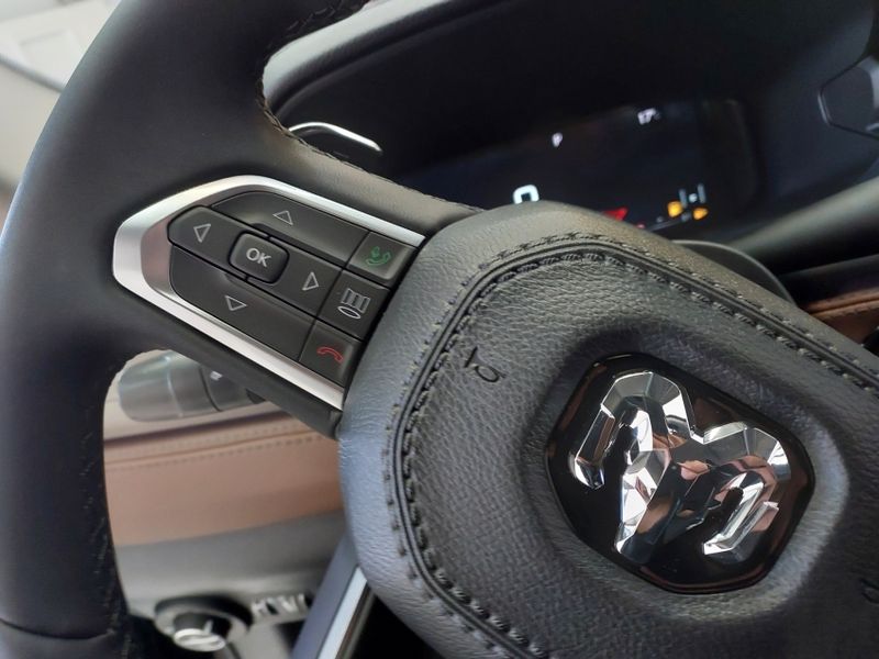 Ram RAMPAGE 2.0 HURRICANE 4 TURBO GASOLINA LARAMIE 4X4 AUTOMÁTICO 2024/2025 BETIOLO NOVOS E SEMINOVOS LAJEADO / Carros no Vale