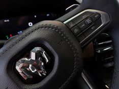 Ram RAMPAGE 2.0 HURRICANE 4 TURBO GASOLINA LARAMIE 4X4 AUTOMÁTICO 2024/2025 BETIOLO NOVOS E SEMINOVOS LAJEADO / Carros no Vale