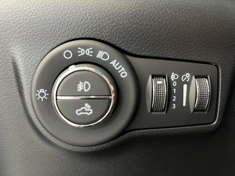 Ram RAMPAGE 2.2 TURBO DIESEL LARAMIE 4X4 AUTOMÁTICO 2024/2025 BETIOLO NOVOS E SEMINOVOS LAJEADO / Carros no Vale