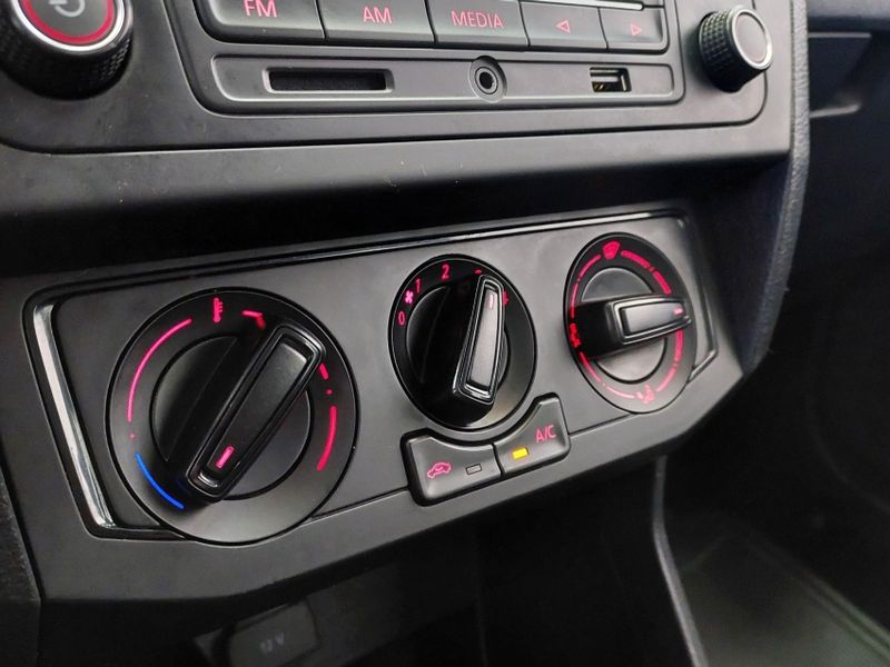 Volkswagen GOL 1.0 12V MPI TOTALFLEX 4P MANUAL 2022/2022 BETIOLO NOVOS E SEMINOVOS LAJEADO / Carros no Vale