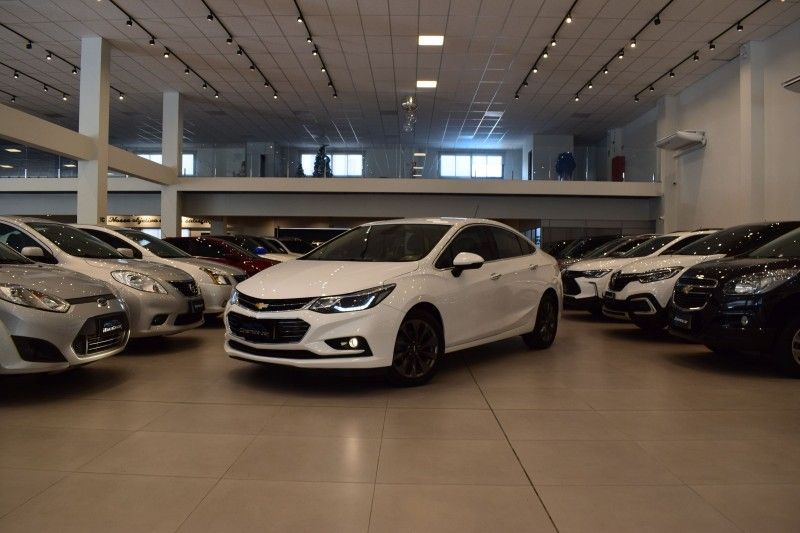 Chevrolet CRUZE SEDAN LTZ 1.4 2019 DINAMICA-CAR VENÂNCIO AIRES / Carros no Vale