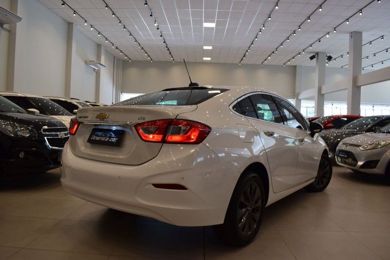 Chevrolet CRUZE SEDAN LTZ 1.4 2019 DINAMICA-CAR VENÂNCIO AIRES / Carros no Vale