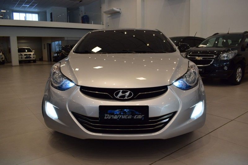 Hyundai ELANTRA GLS 1.8 2012 DINAMICA-CAR VENÂNCIO AIRES / Carros no Vale
