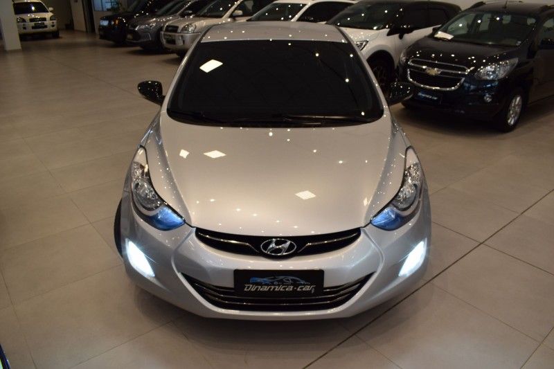 Hyundai ELANTRA GLS 1.8 2012 DINAMICA-CAR VENÂNCIO AIRES / Carros no Vale