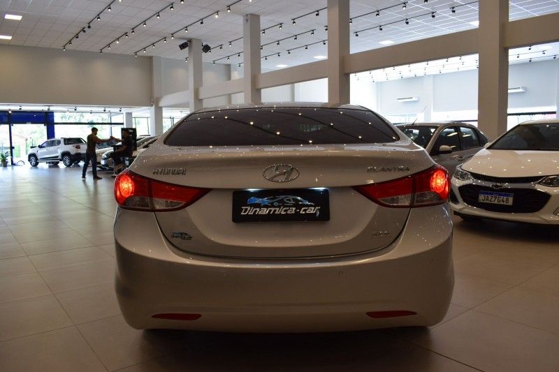 Hyundai ELANTRA GLS 1.8 2012 DINAMICA-CAR VENÂNCIO AIRES / Carros no Vale