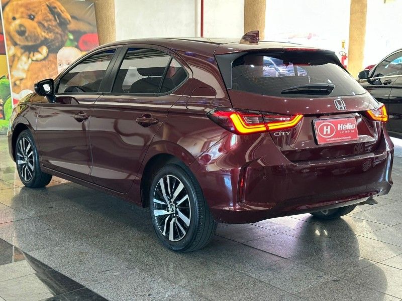 Honda CITY HATCHBACK TOURING 1.5 2022 HÉLIO AUTOMÓVEIS LAJEADO / Carros no Vale