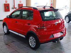 Volkswagen FOX TRACK 1.0 2017 HÉLIO AUTOMÓVEIS LAJEADO / Carros no Vale