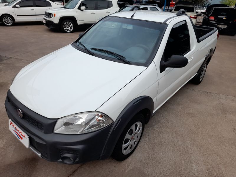 Fiat STRADA FIRE 1.4 2017 FERREIRA VEÍCULOS VENÂNCIO AIRES / Carros no Vale