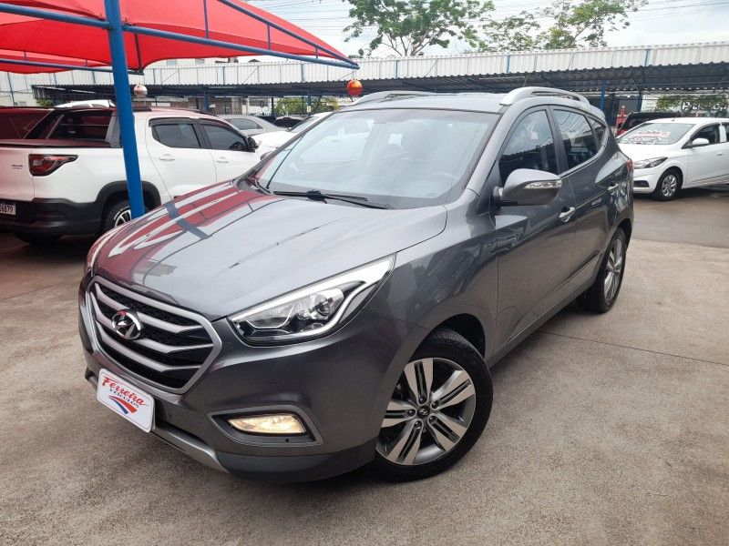 Hyundai IX35 GLS 2.0 2017 FERREIRA VEÍCULOS VENÂNCIO AIRES / Carros no Vale