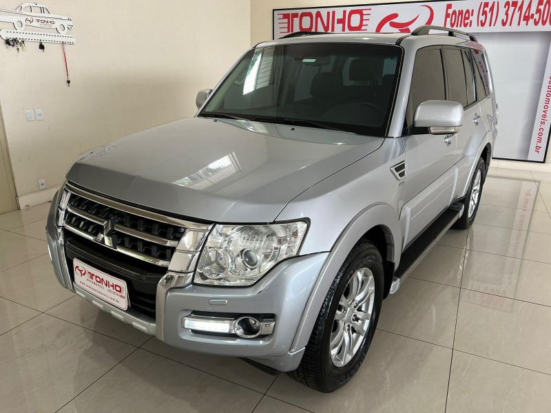 MITSUBISHI PAJERO FULL PAJERO HPE FULL 3.2 4X4 T.I.DIES 5P AUT 2014/2015 TONHO AUTOMÓVEIS LAJEADO / Carros no Vale