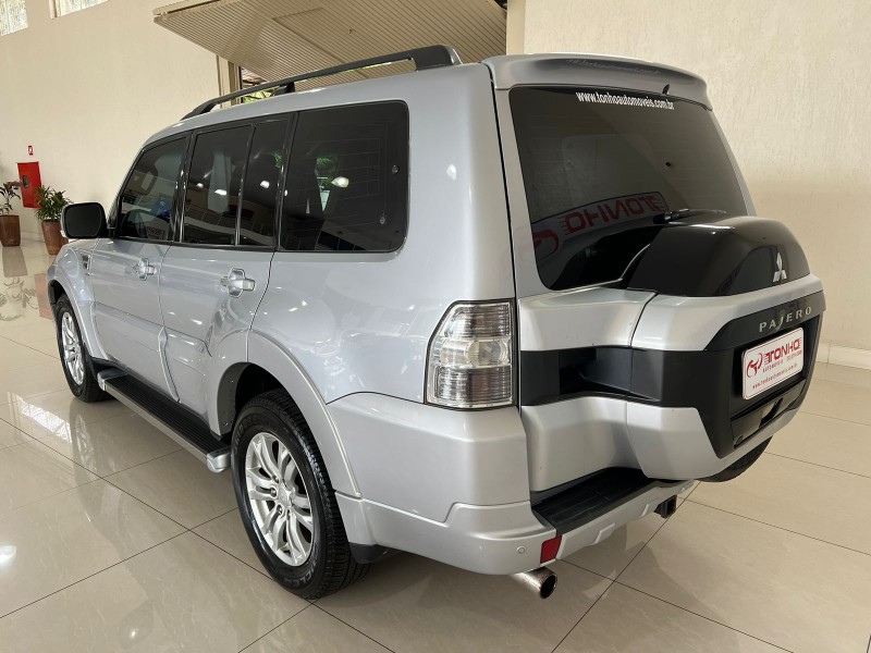 MITSUBISHI PAJERO FULL PAJERO HPE FULL 3.2 4X4 T.I.DIES 5P AUT 2014/2015 TONHO AUTOMÓVEIS LAJEADO / Carros no Vale