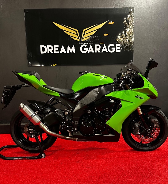 KAWASAKI ZX 10 R NINJA /2008 EXCLUSIVO VEÍCULOS SANTA CRUZ DO SUL / Carros no Vale