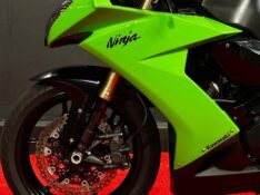 KAWASAKI ZX 10 R NINJA /2008 EXCLUSIVO VEÍCULOS SANTA CRUZ DO SUL / Carros no Vale
