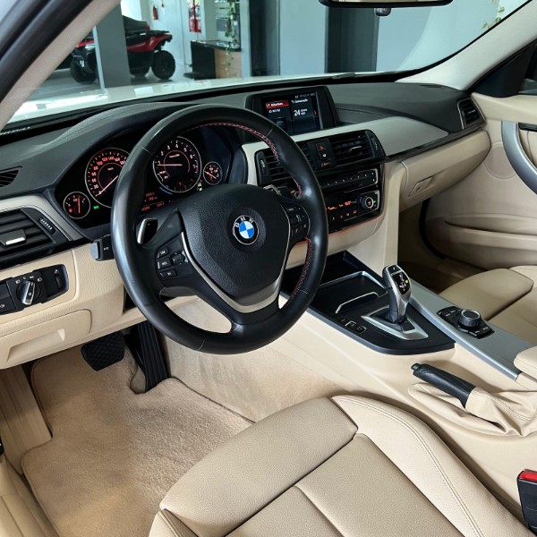 BMW 320i SPORT 2.0 16V TURBO ACTIVE FLEX 2018/2018 JOÃO CARROS MULTIMARCAS GUAPORÉ / Carros no Vale