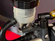 BMW MOTOS S 1000 R /2018 EXCLUSIVO VEÍCULOS SANTA CRUZ DO SUL / Carros no Vale