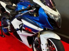 SUZUKI MOTOS GSX R 1000 SRAD /2013 EXCLUSIVO VEÍCULOS SANTA CRUZ DO SUL / Carros no Vale
