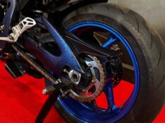 SUZUKI MOTOS GSX R 1000 SRAD /2013 EXCLUSIVO VEÍCULOS SANTA CRUZ DO SUL / Carros no Vale