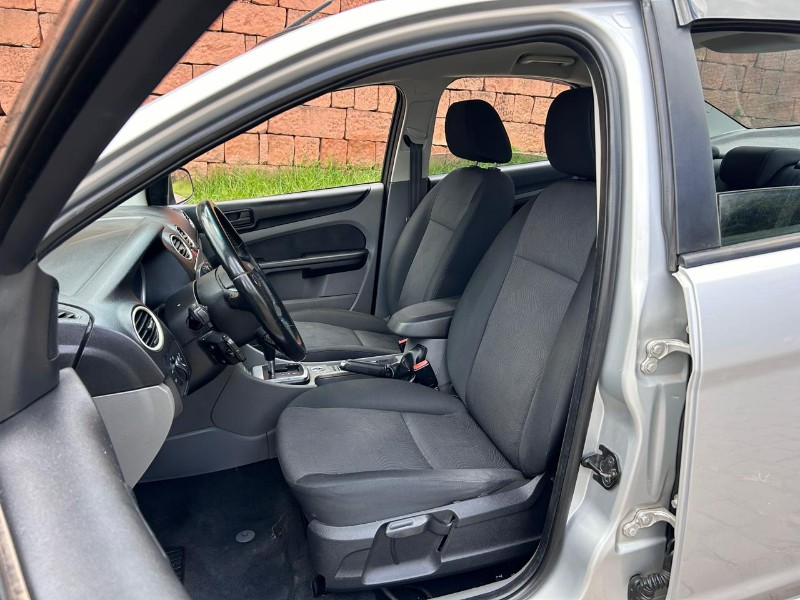 FORD FOCUS SEDAN 2.0 16V/2.0 16V FLEX 4P AUT. 2013/2013 LS MULTIMARCAS VENÂNCIO AIRES / Carros no Vale