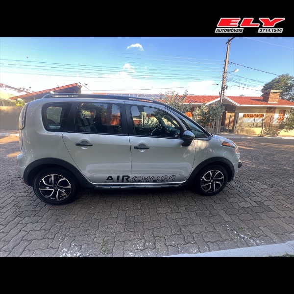 CITROEN AIRCROSS EXCLUSIVE 1.6 2015/2015 ELY AUTOMÓVEIS LAJEADO / Carros no Vale