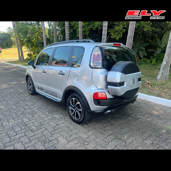 CITROEN AIRCROSS EXCLUSIVE 1.6 2015/2015 ELY AUTOMÓVEIS LAJEADO / Carros no Vale