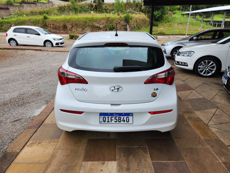 HYUNDAI HB20 1.6 COMFORT 2016/2017 TS VEÍCULOS ANTA GORDA / Carros no Vale