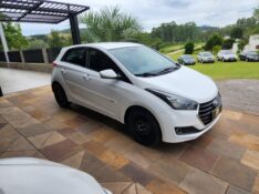 HYUNDAI HB20 1.6 COMFORT 2016/2017 TS VEÍCULOS ANTA GORDA / Carros no Vale