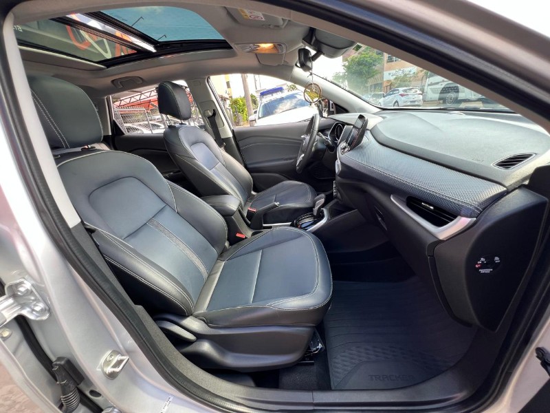 CHEVROLET TRACKER 1.2 TURBO FLEX PREMIER AUTOMÁTICO 2022/2023 AR MULTIMARCAS VENÂNCIO AIRES / Carros no Vale