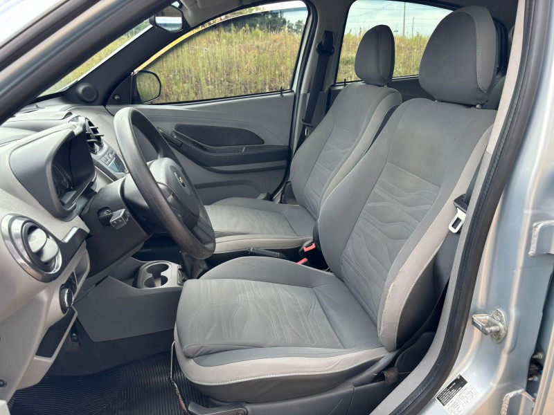 CHEVROLET AGILE 1.4 LT 8V /2013 RT 811 VEÍCULOS ARROIO DO MEIO / Carros no Vale