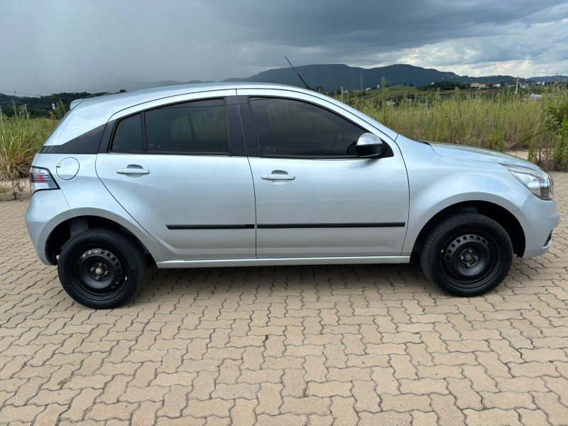 CHEVROLET AGILE 1.4 LT 8V /2013 RT 811 VEÍCULOS ARROIO DO MEIO / Carros no Vale