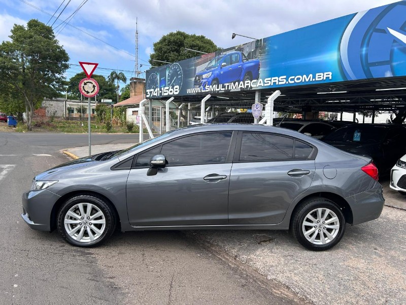 HONDA CIVIC SEDAN LXR 2.0 FLEXONE 16V AUT. 4P 2014/2014 LS MULTIMARCAS VENÂNCIO AIRES / Carros no Vale