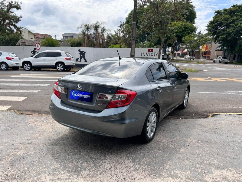 HONDA CIVIC SEDAN LXR 2.0 FLEXONE 16V AUT. 4P 2014/2014 LS MULTIMARCAS VENÂNCIO AIRES / Carros no Vale