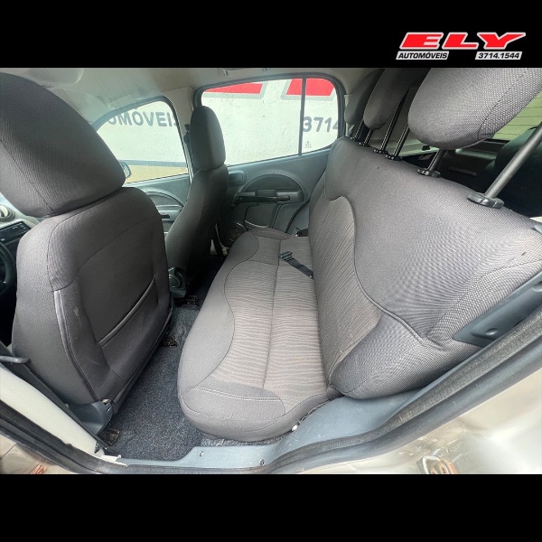 FIAT UNO 1.0 EVO WAY FIRE 8V 2012/2012 ELY AUTOMÓVEIS LAJEADO / Carros no Vale